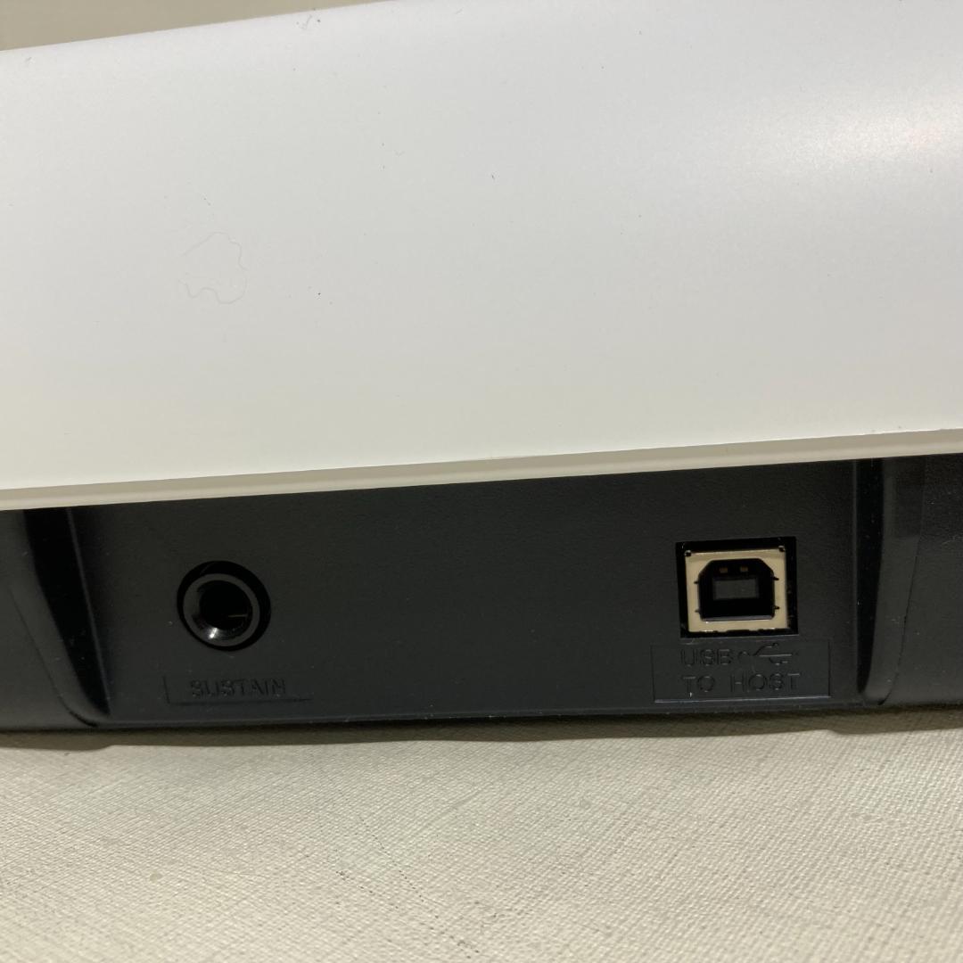 YAMAHA NP-12WH 電子キーボード ホワイト 2021年製 ヤマハ