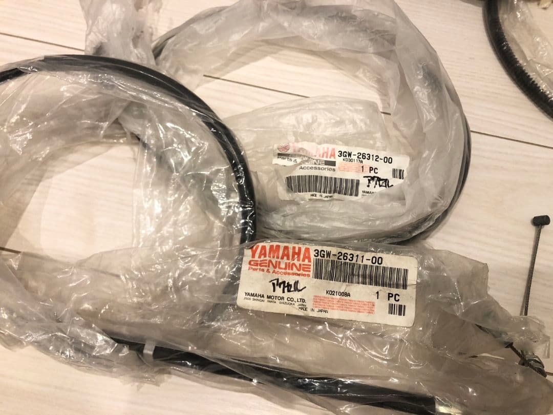 SR400 SR500 新品未使用 ケーブル類 ブレーキシュー まとめ売り