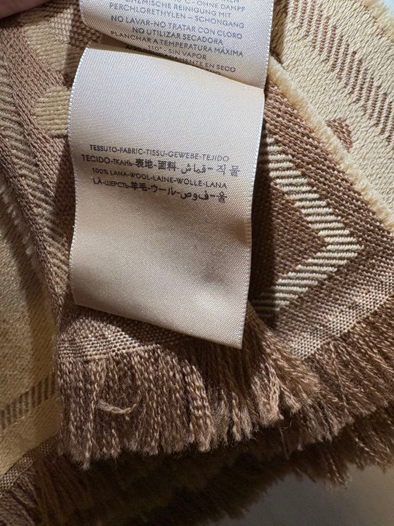 人気ベージュ 正規品【GUCCI】GG柄 ジャカードウールマフラー 男女兼用