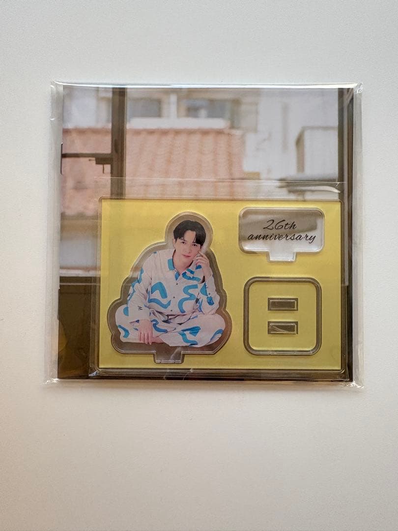 M!LK 吉田仁人　26thアクスタ＆『さえない暮らし』ブックレット