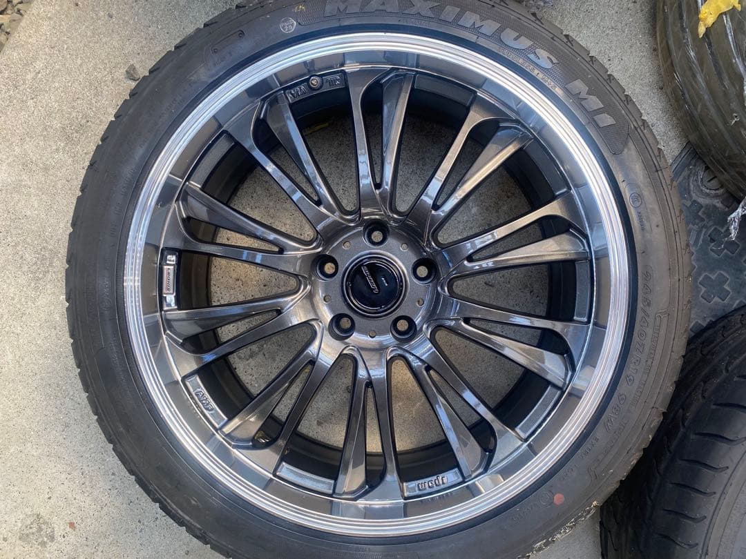 ① ken.kenレオニス　19、20ガンメタホイール　バリ山＋新品タイヤ