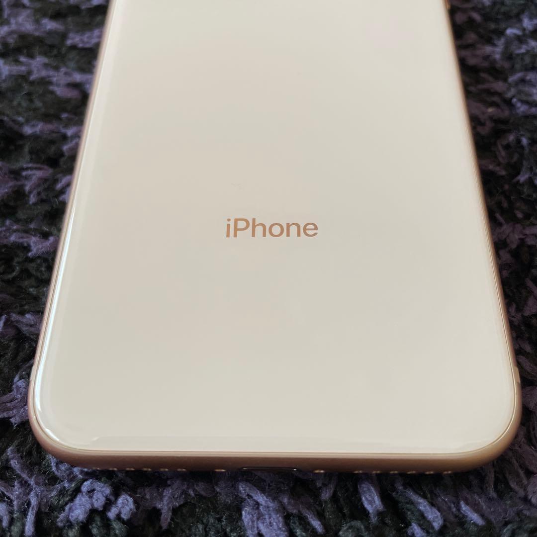 Apple iPhone 8 ゴールド 64GB本体