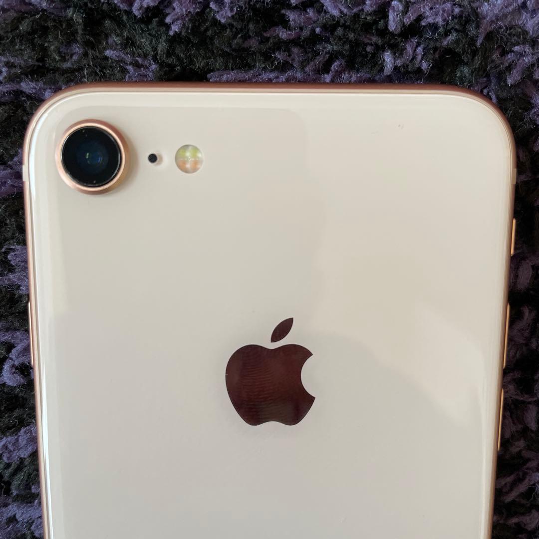 Apple iPhone 8 ゴールド 64GB本体