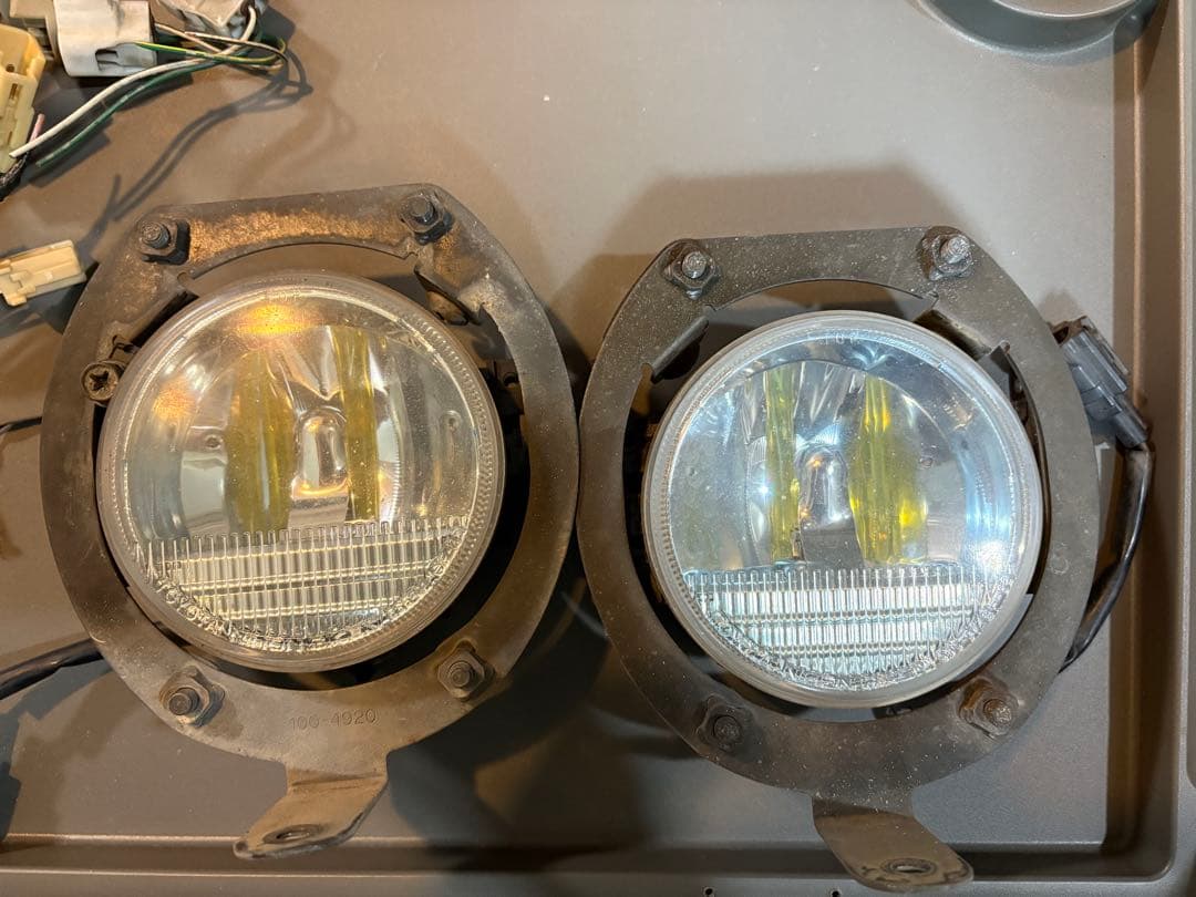 セリカZZT231フォグランプ【ジャンク】