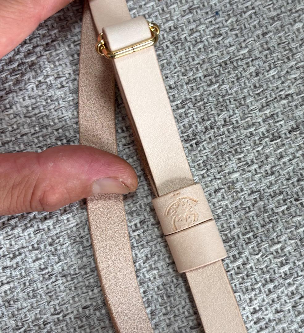 杏衣餅2025さん専用 極厚ヌメ革お財布ポシェット