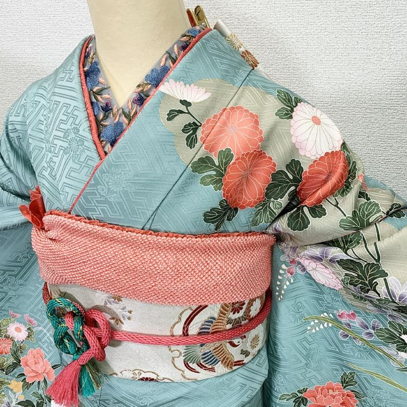 510z41☆振袖 古典柄 金駒刺繍 金彩 地紋 牡丹 水色☆美品 成人式結婚式