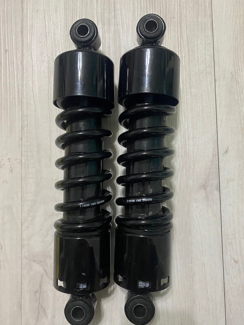 に*ん様 412 シリーズ リアサスペンション　4013 Progressive