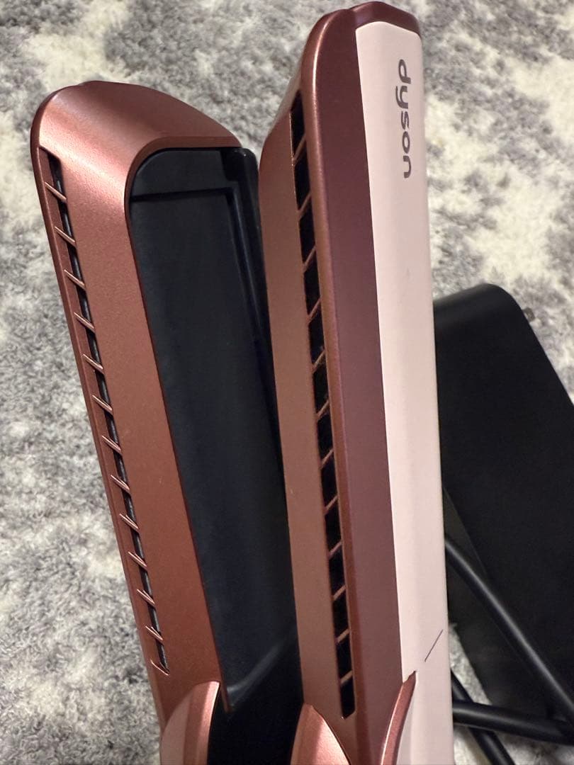 Dysonドライヤー ストレイトナー ダイソン Airstrait