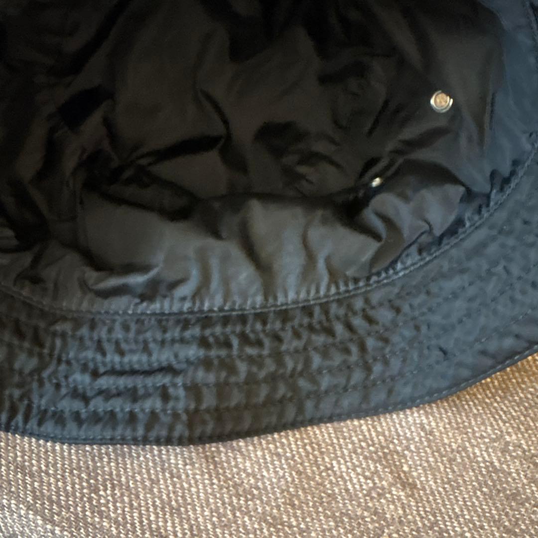 プラダ　黒 バケットハット　L