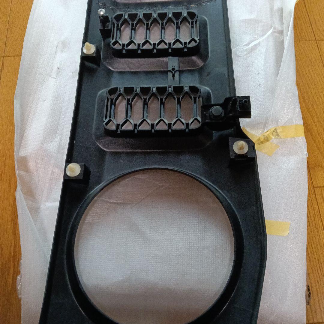 サ*ン様 JB64 ジムニー マークレスグリル チッピング塗装