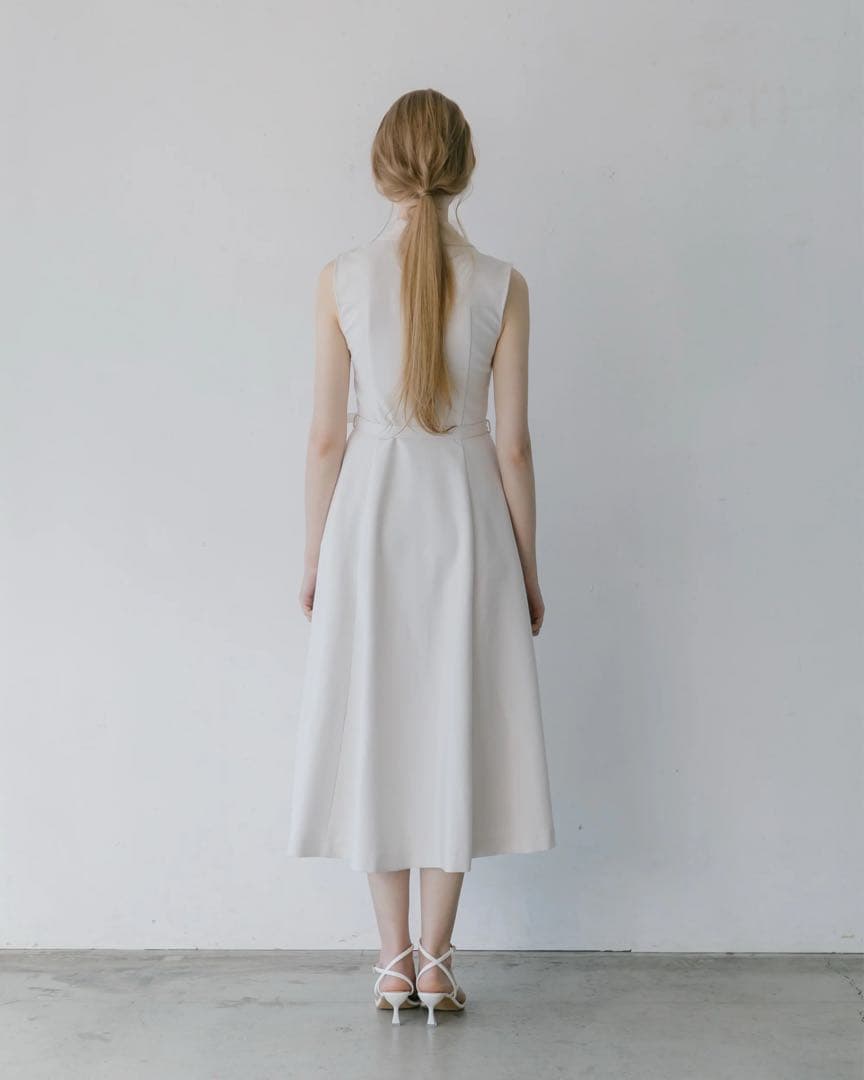 Lalune ノースリーブトレンチワンピース