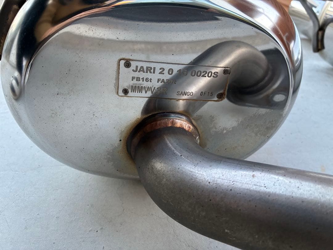 VMレヴォーグ STiパフォーマンスマフラー2本セット