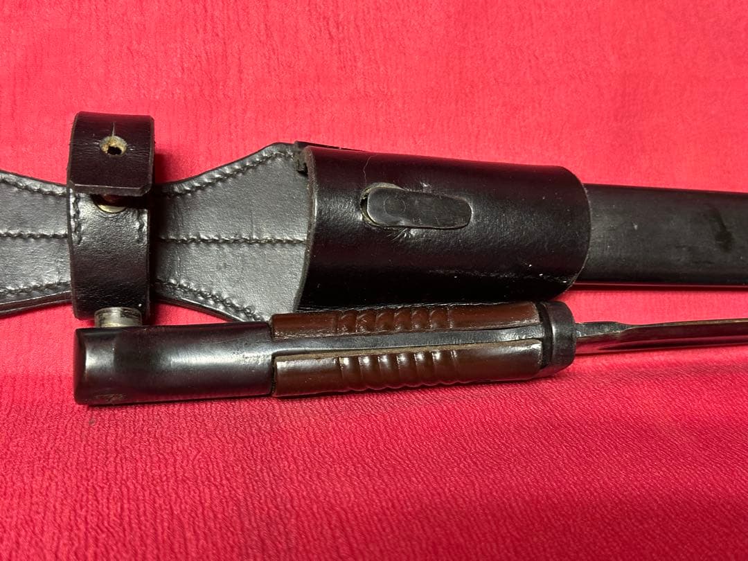 WWⅡドイツ軍／レプリカ・モーゼルkar98k銃剣バヨネット レザーシース付き