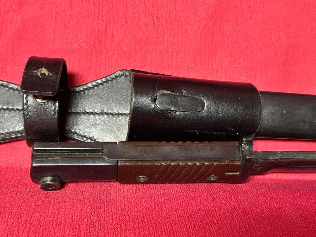 WWⅡドイツ軍／レプリカ・モーゼルkar98k銃剣バヨネット レザーシース付き