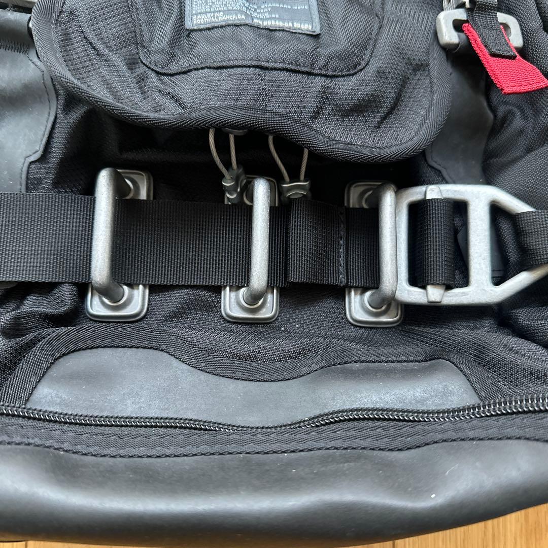 値下げ中 Oakley タクティカルフィールドギア バックパック ブラック