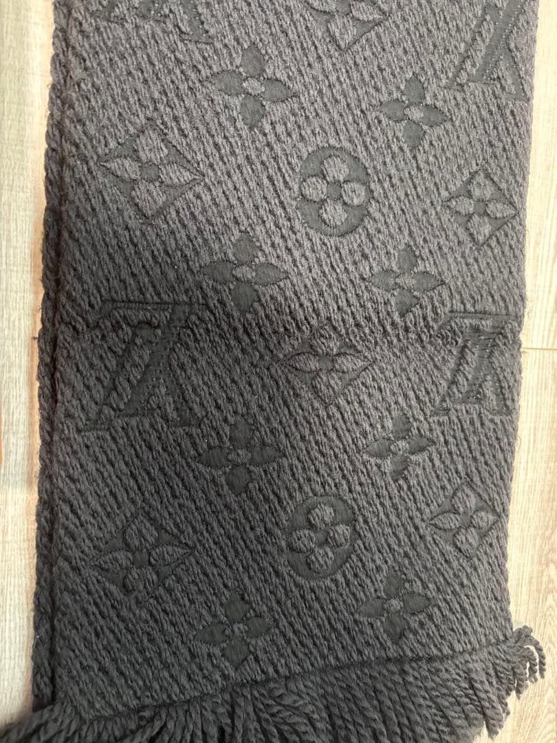 LOUIS VUITTON マフラー ブラック