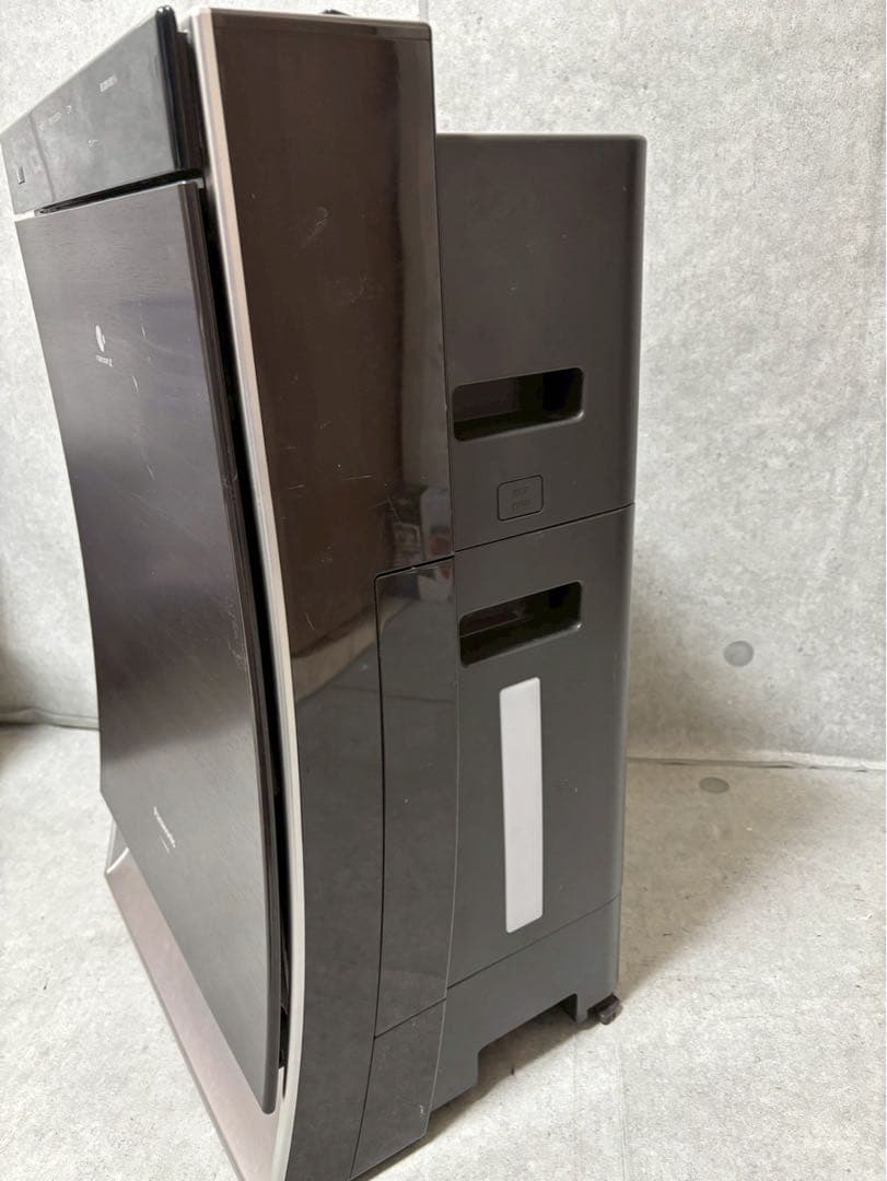 Panasonic F-VXM90 空気清浄機　2016年製