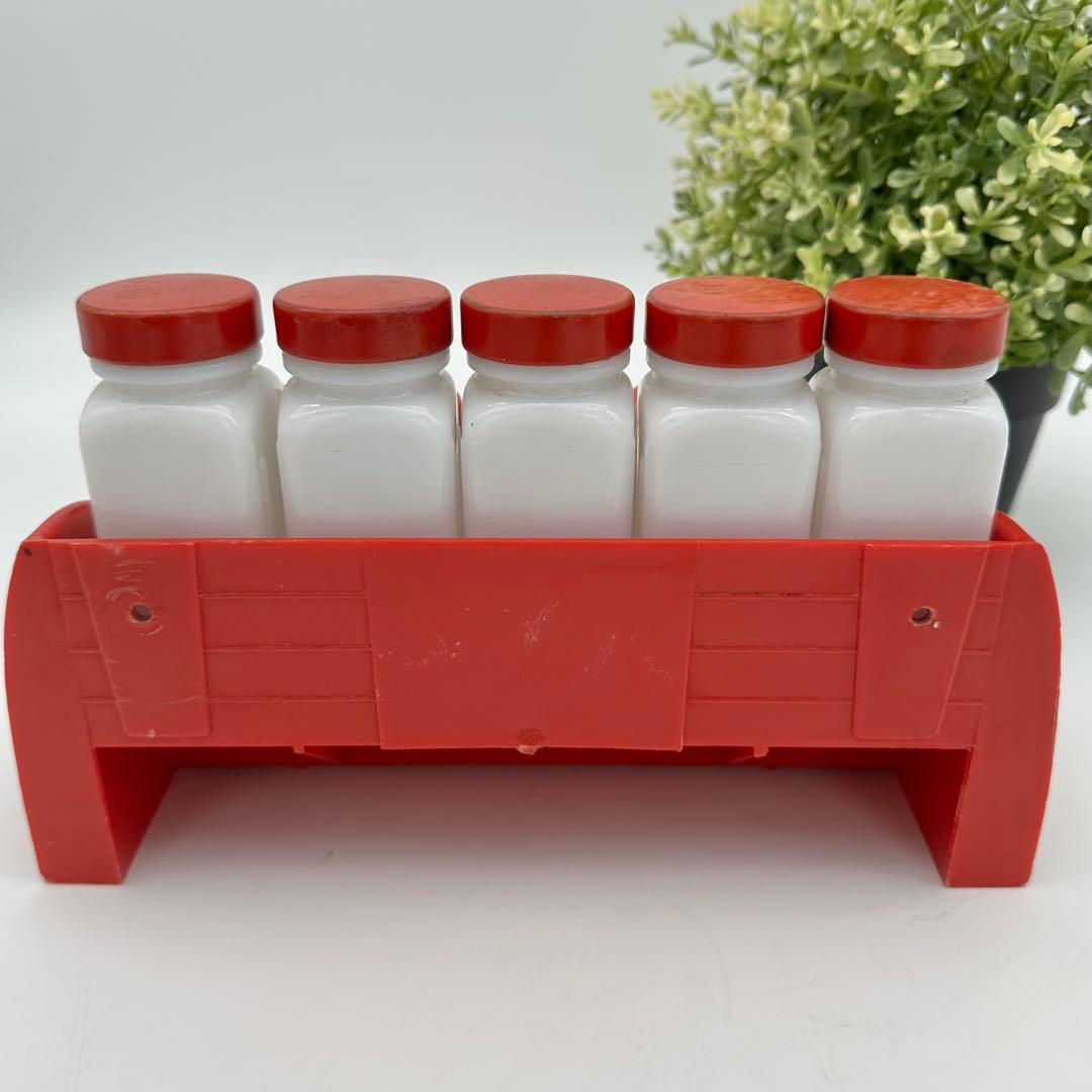 ビンテージ　グリフィス　スパイスボトル　ミルクガラス　USA雑貨　ガラス瓶