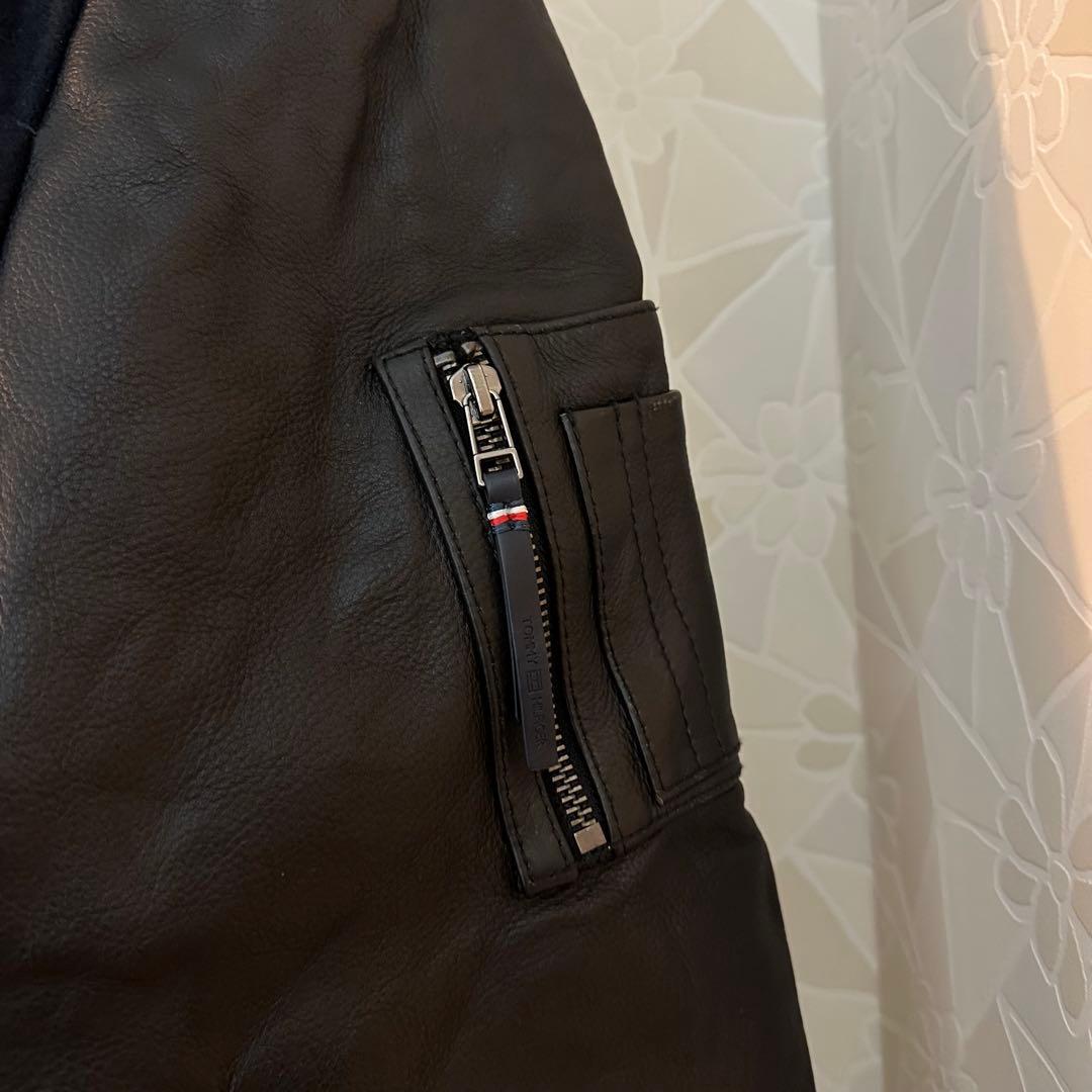 u*2様 【美品】トミーヒルフィガー レザースタジャン ネイビー 本革 ブルゾン