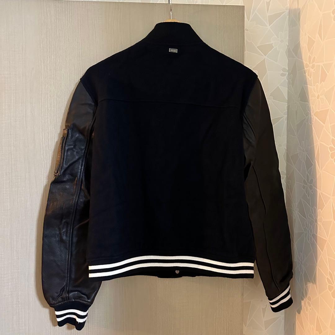 u*2様 【美品】トミーヒルフィガー レザースタジャン ネイビー 本革 ブルゾン