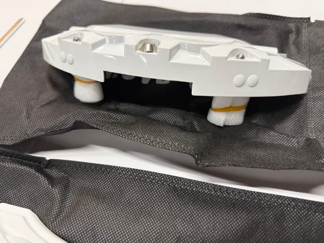 HQ RACING ブレーキキャリパーカバー4個セットトヨタハリアーAVU65