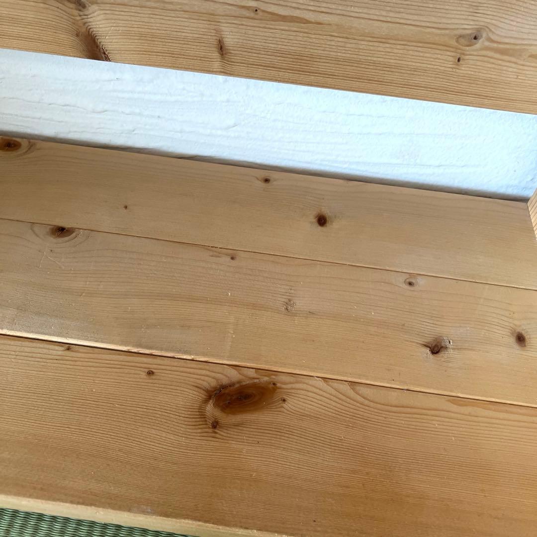 表紙の見える絵本棚　ハンドメイド・Ｗ90㎝・みつろう仕上げ