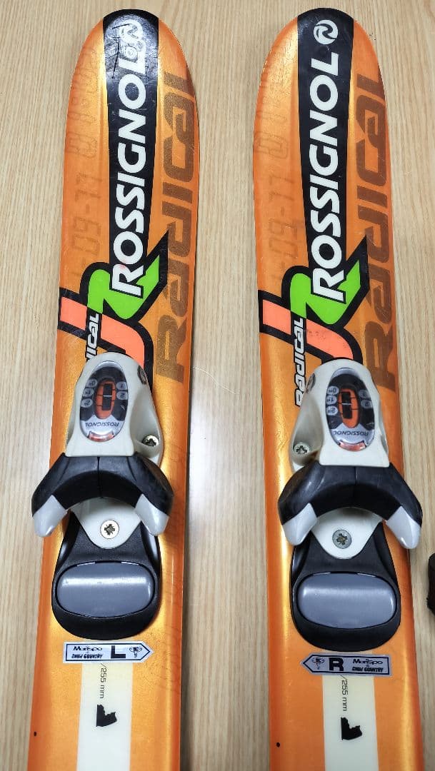 ROSSIGNOL スキー板 80cmとブーツ16cmの セット