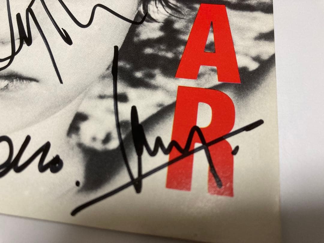 レア　u2 直筆サインCD WAR bono edge Larry adam