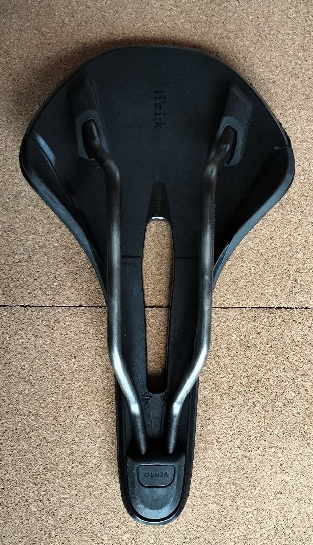 FIZIK フィジーク VENT ANTARES R3 140mm KIUM