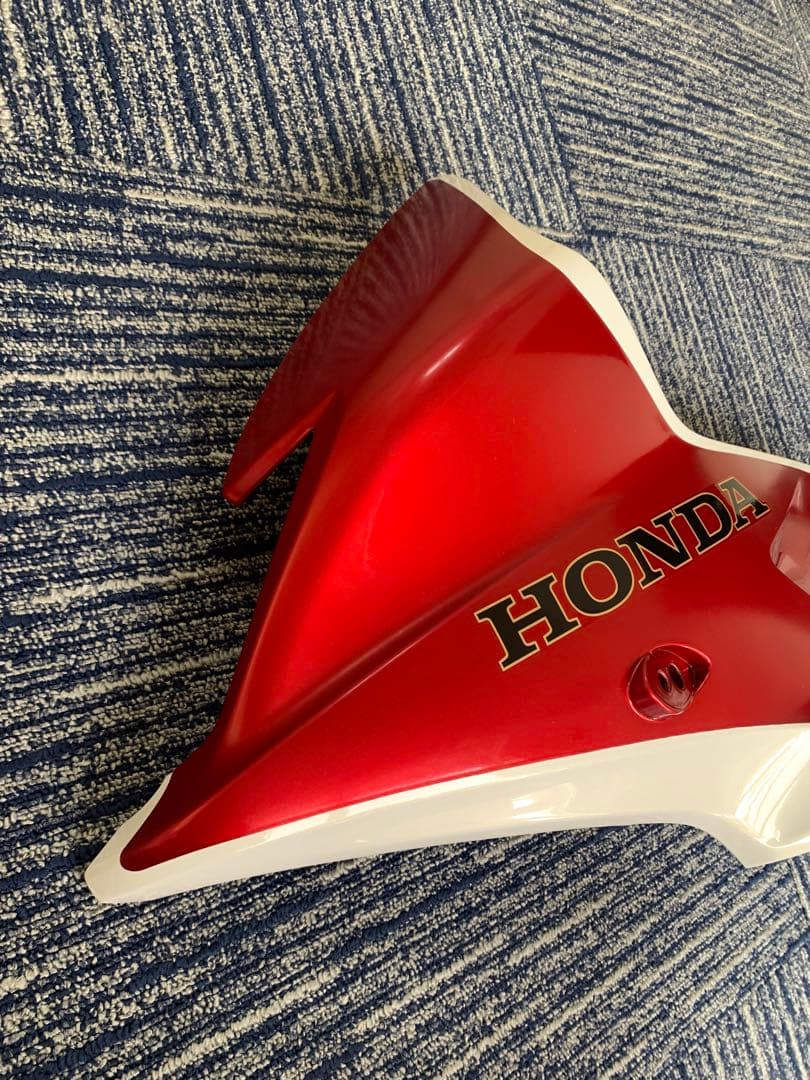 cb1300sb sc54アッパーカウル　左