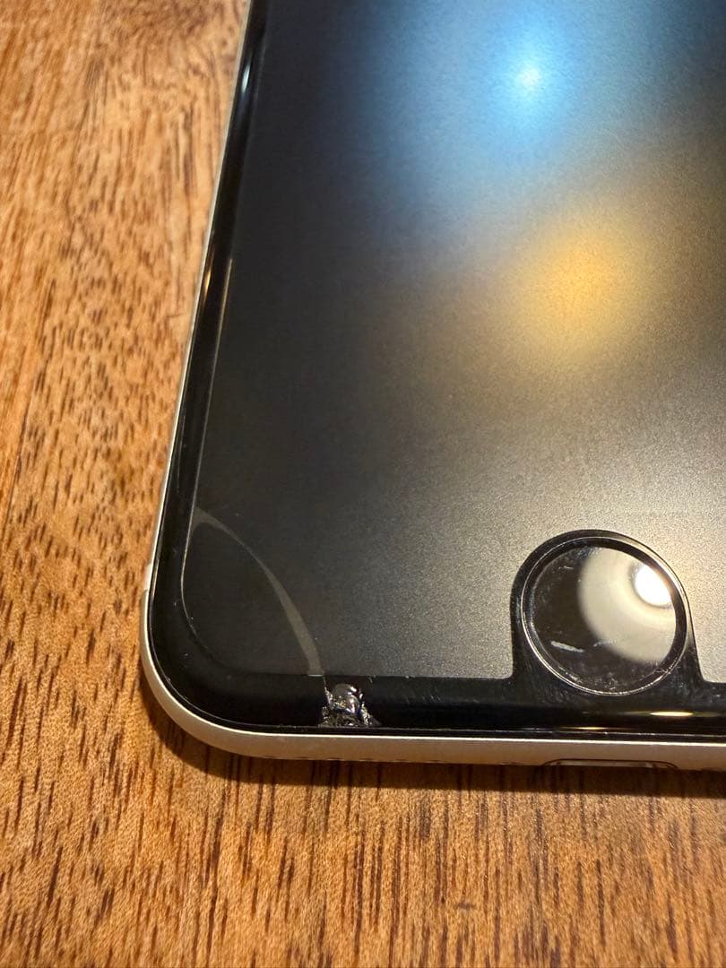 iPhone SE第2世代ホワイト