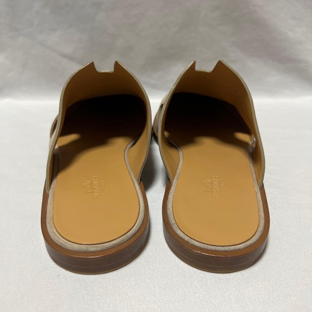 HERMES エルメス　スエード　レザー　サンダル　フラット　ベージュ