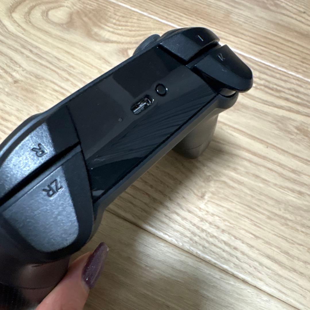 Nintendo Switch 本体＋付属品＋追加コントローラ＋ケース