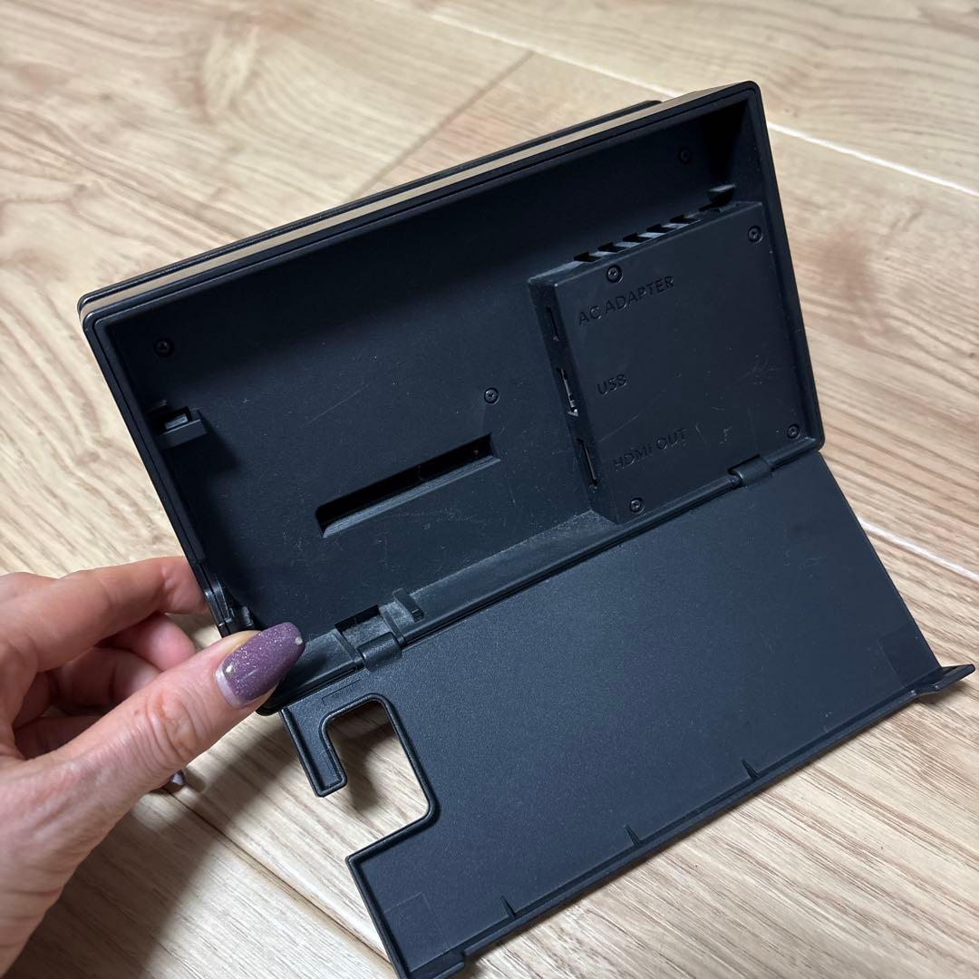 Nintendo Switch 本体＋付属品＋追加コントローラ＋ケース