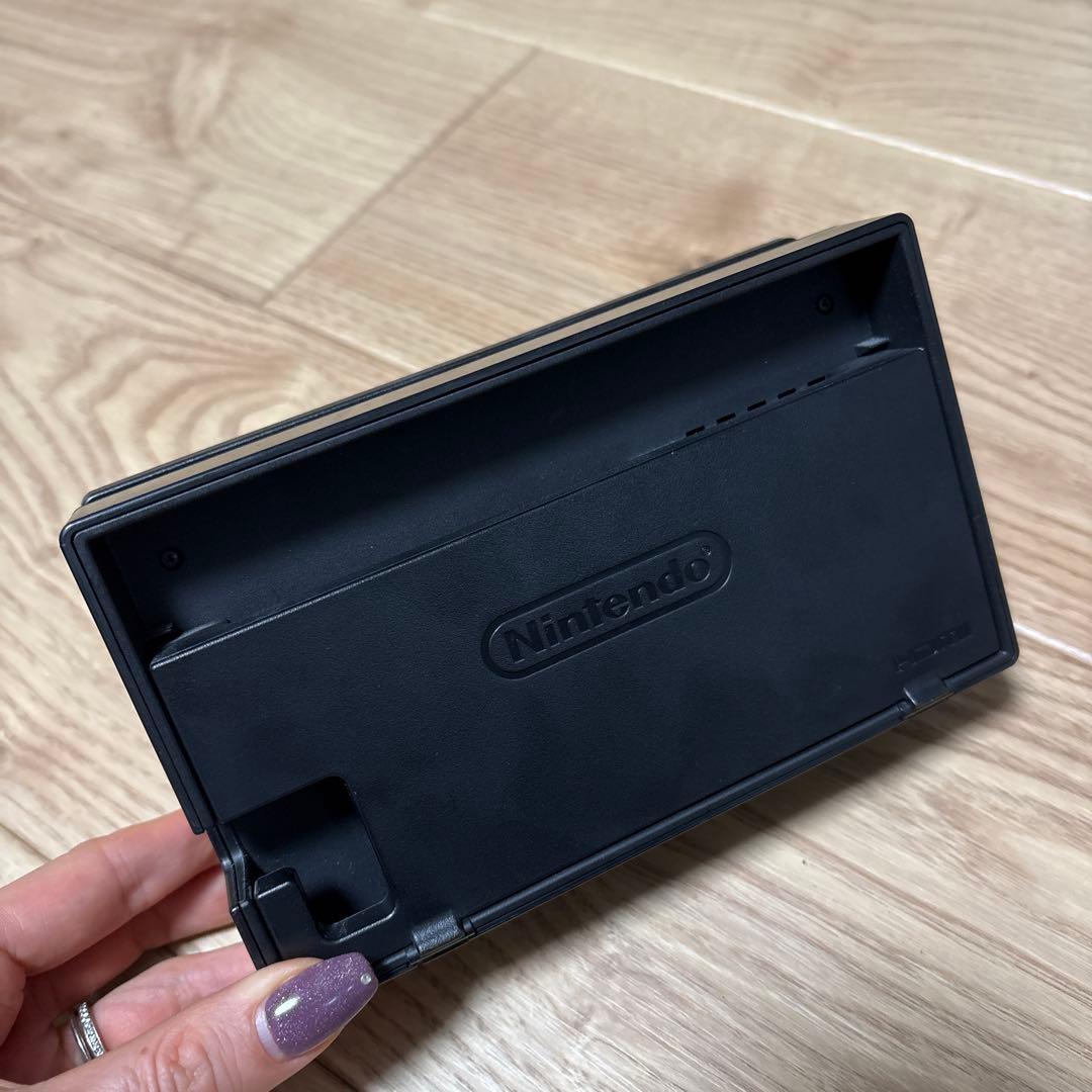Nintendo Switch 本体＋付属品＋追加コントローラ＋ケース