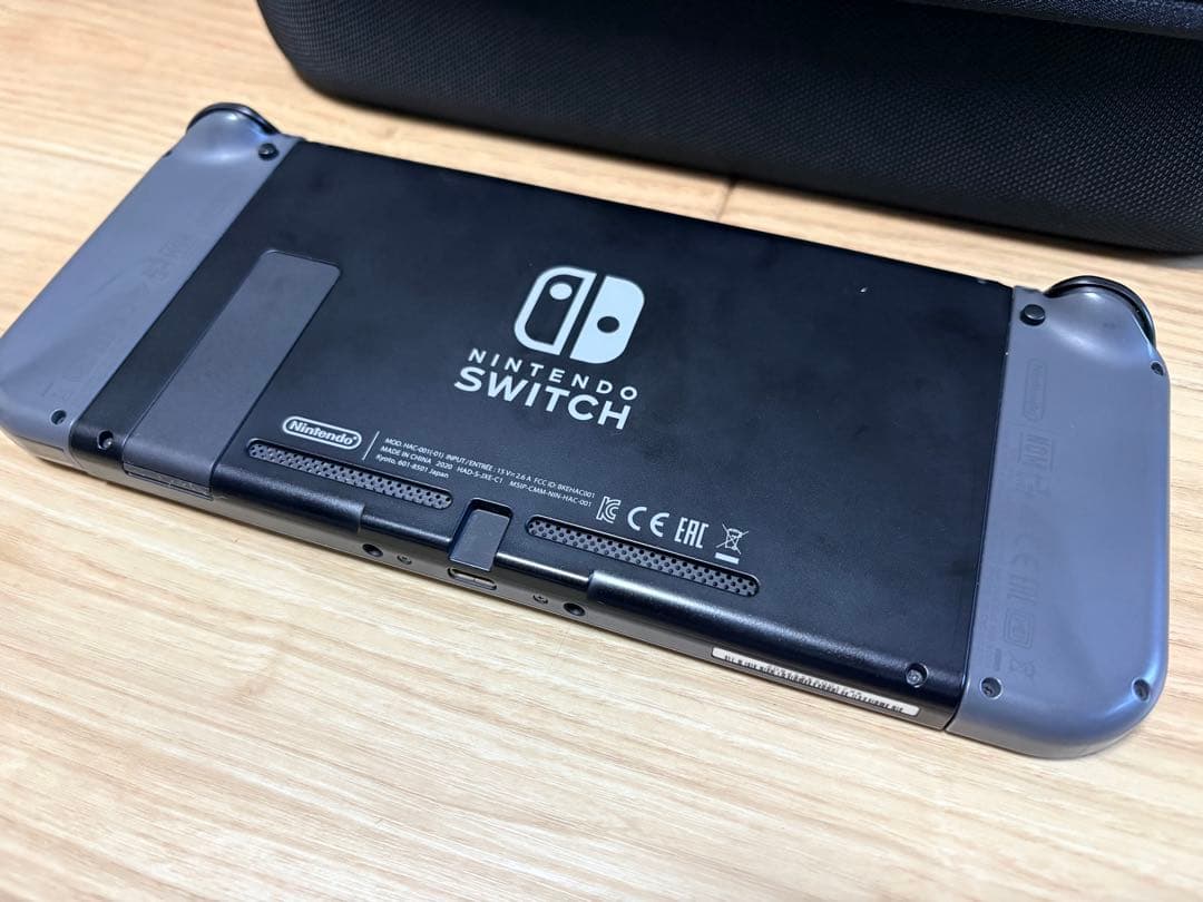 Nintendo Switch 本体＋付属品＋追加コントローラ＋ケース