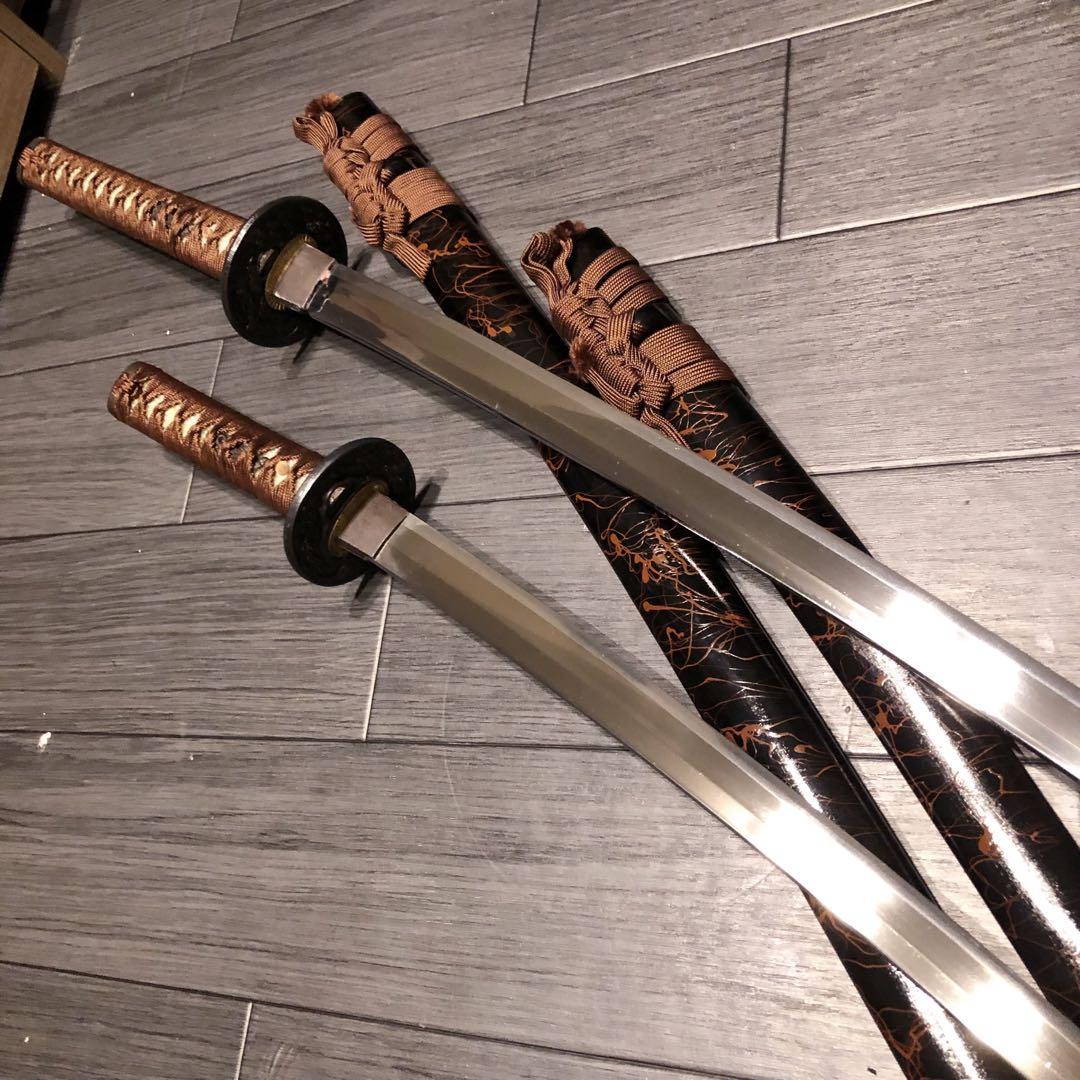 高級模造刀　高級居合刀　太刀　大小セット　本研波刃　亜鉛合金