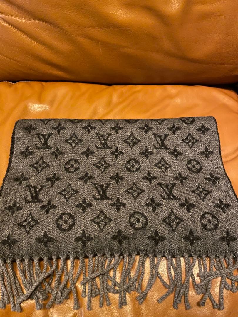 Louis Vuitton マフラー・モノグラム グラディエント