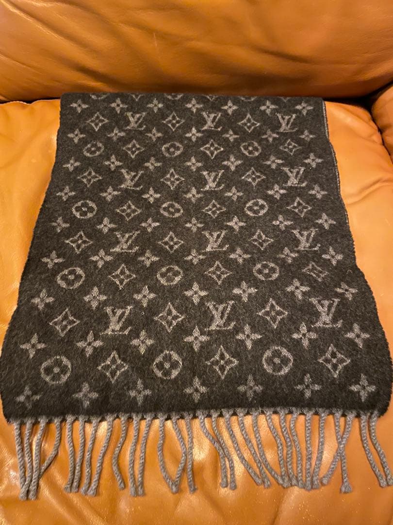 Louis Vuitton マフラー・モノグラム グラディエント