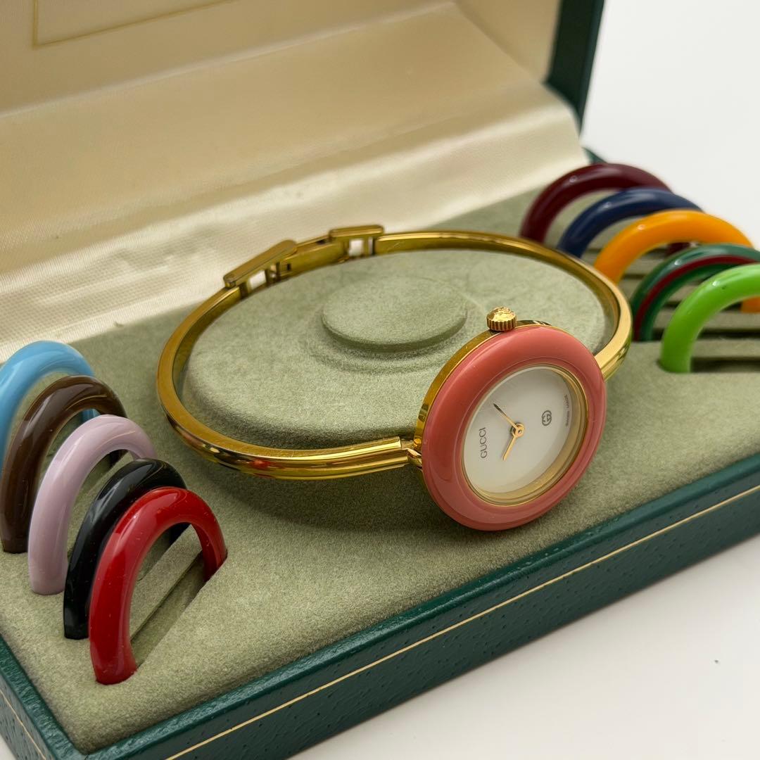 動作未確認　デッドストック　グッチ　チェンジベゼル　1100L 箱ベゼル10個付