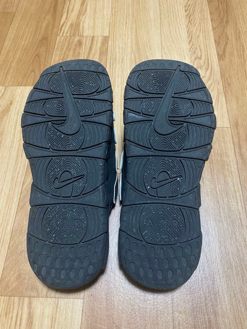 ナイキ エアモアアップテンポ スライド サンダル28cm