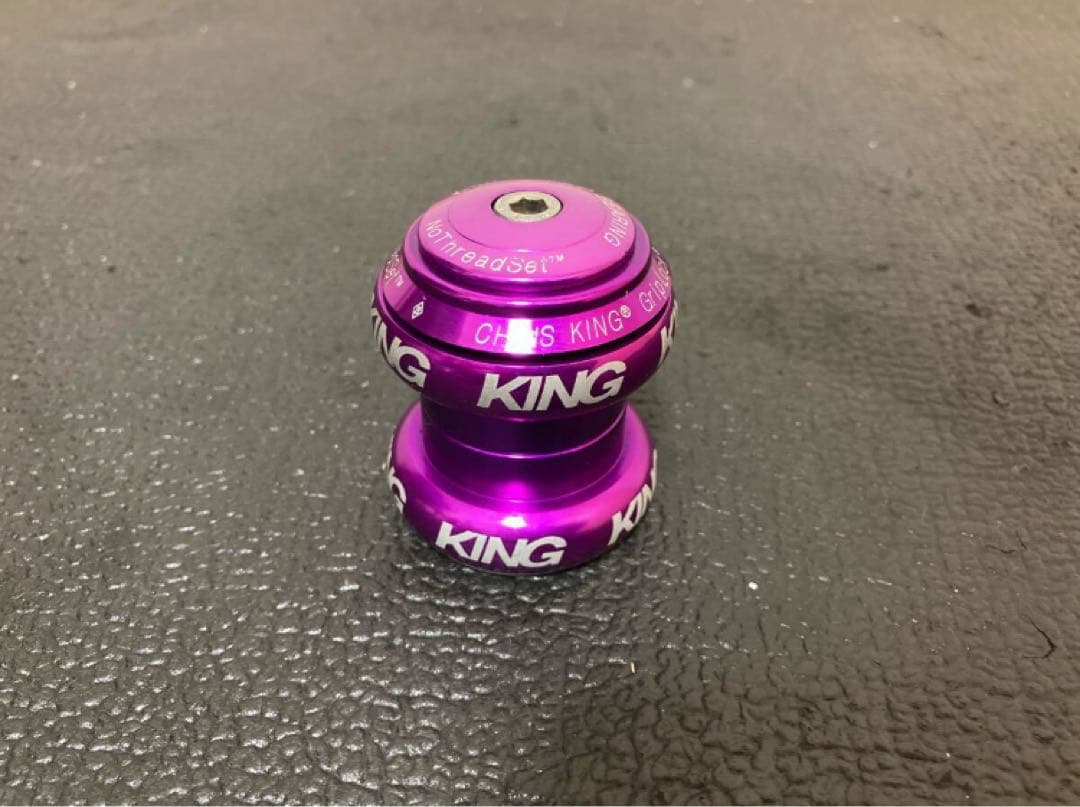 パーツ CHRIS KING NoThreadSet 1-1/8 3D VIOLET