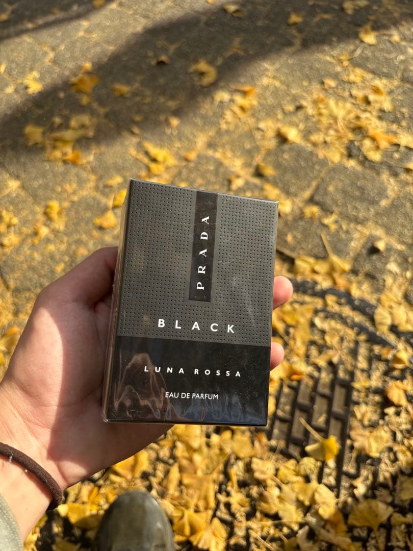 香水(男性用) PRADA LUNA ROSSA BLACK Eau de Parfum50ml