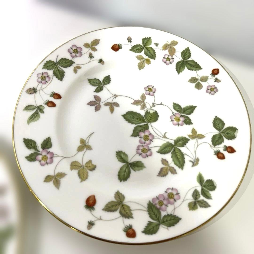 【FT】ウェッジウッド　ワイルドストロベリー　デザートプレート黒壺17.5×5枚