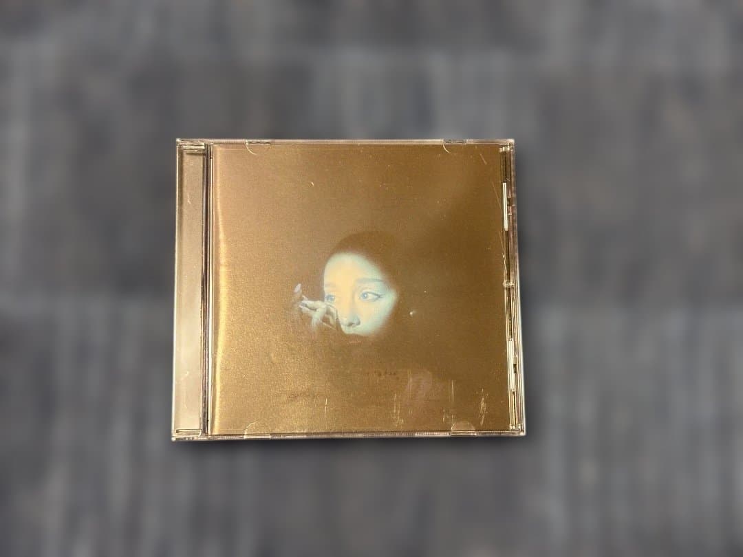 直筆サイン入り アリアナグランデ「エターナルサンシャイン」 CD