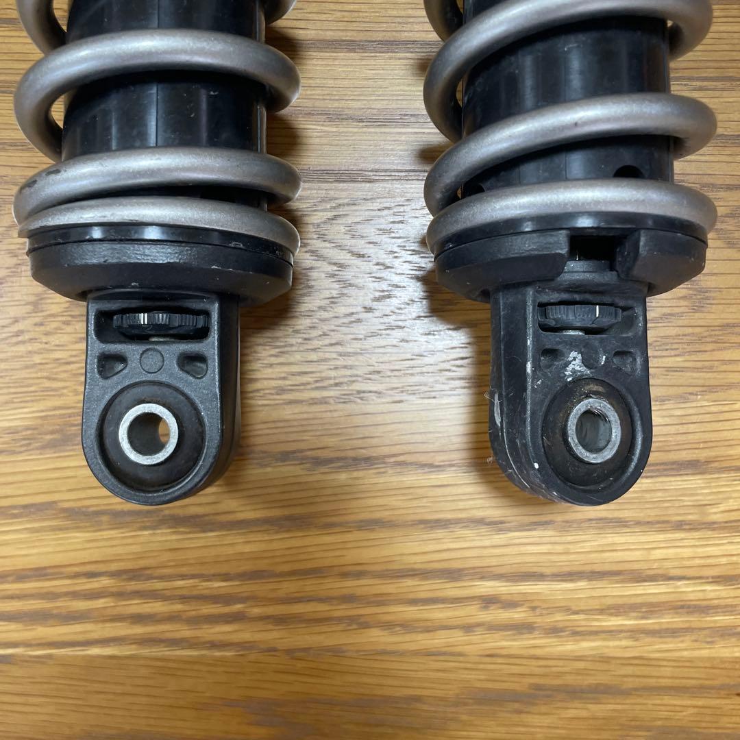 Kawasaki ZRX KYB サスペンションショック 2個セット