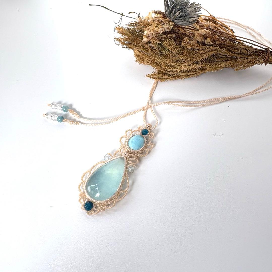 アクアマリン×ラリマー×アパタイトビーズのマクラメネックレス