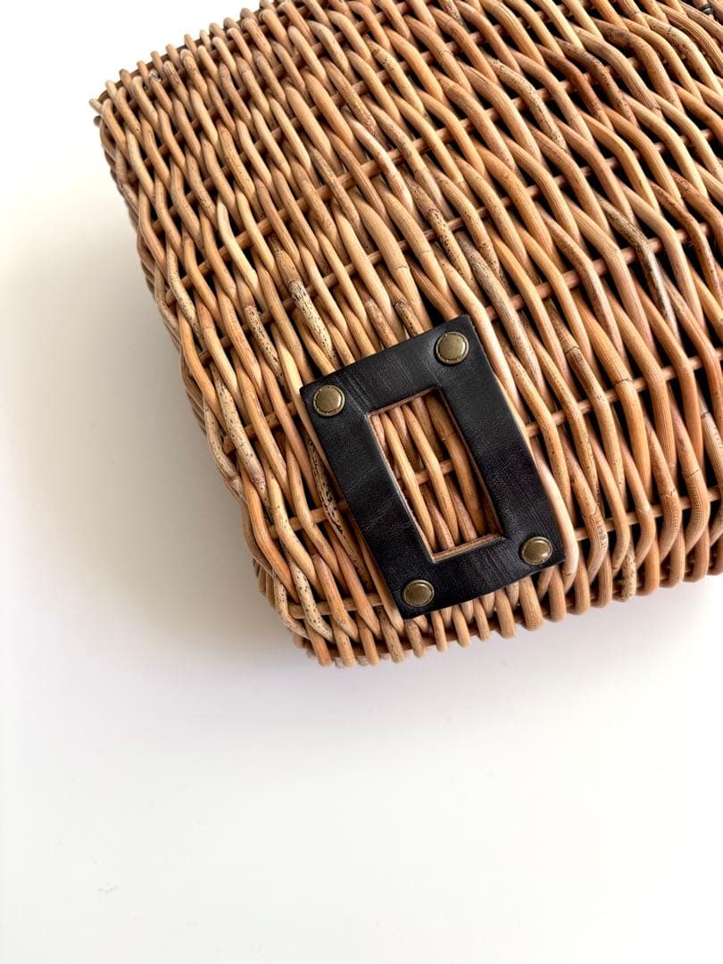 美品★eb.a.gos エバゴス　トートバスケットレザーハンドル　黒　カゴバッグ