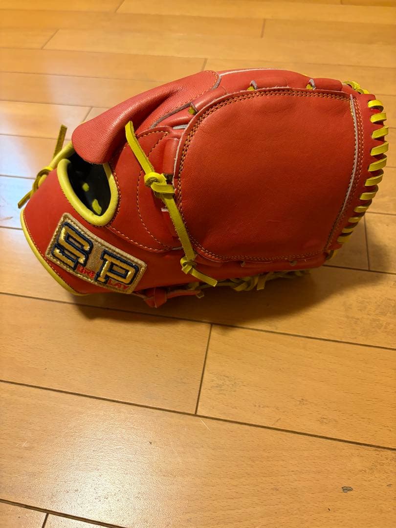 【あーる】軟式用グローブ　シュアプレイ