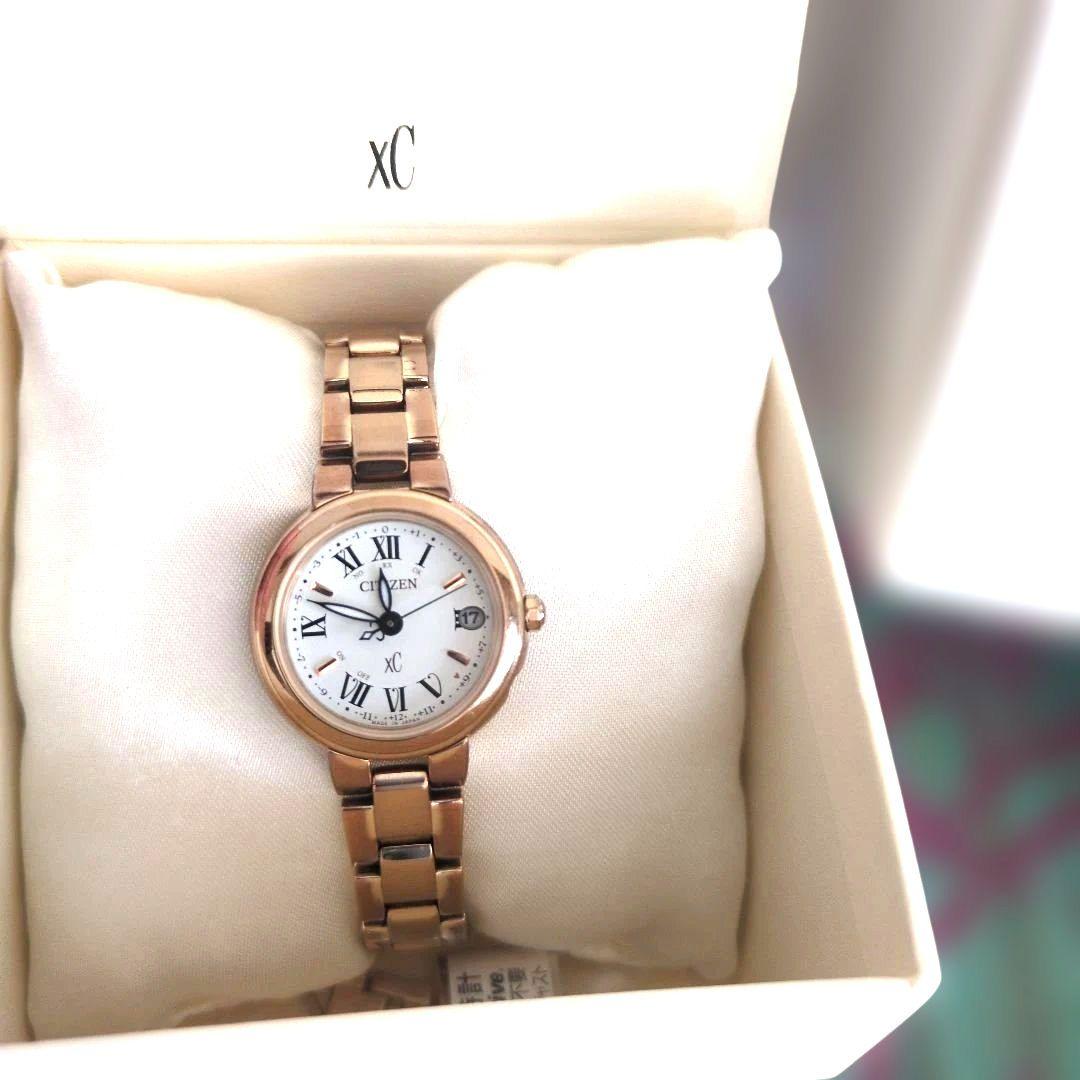 CITIZEN XCソーラー 腕時計 ゴールド